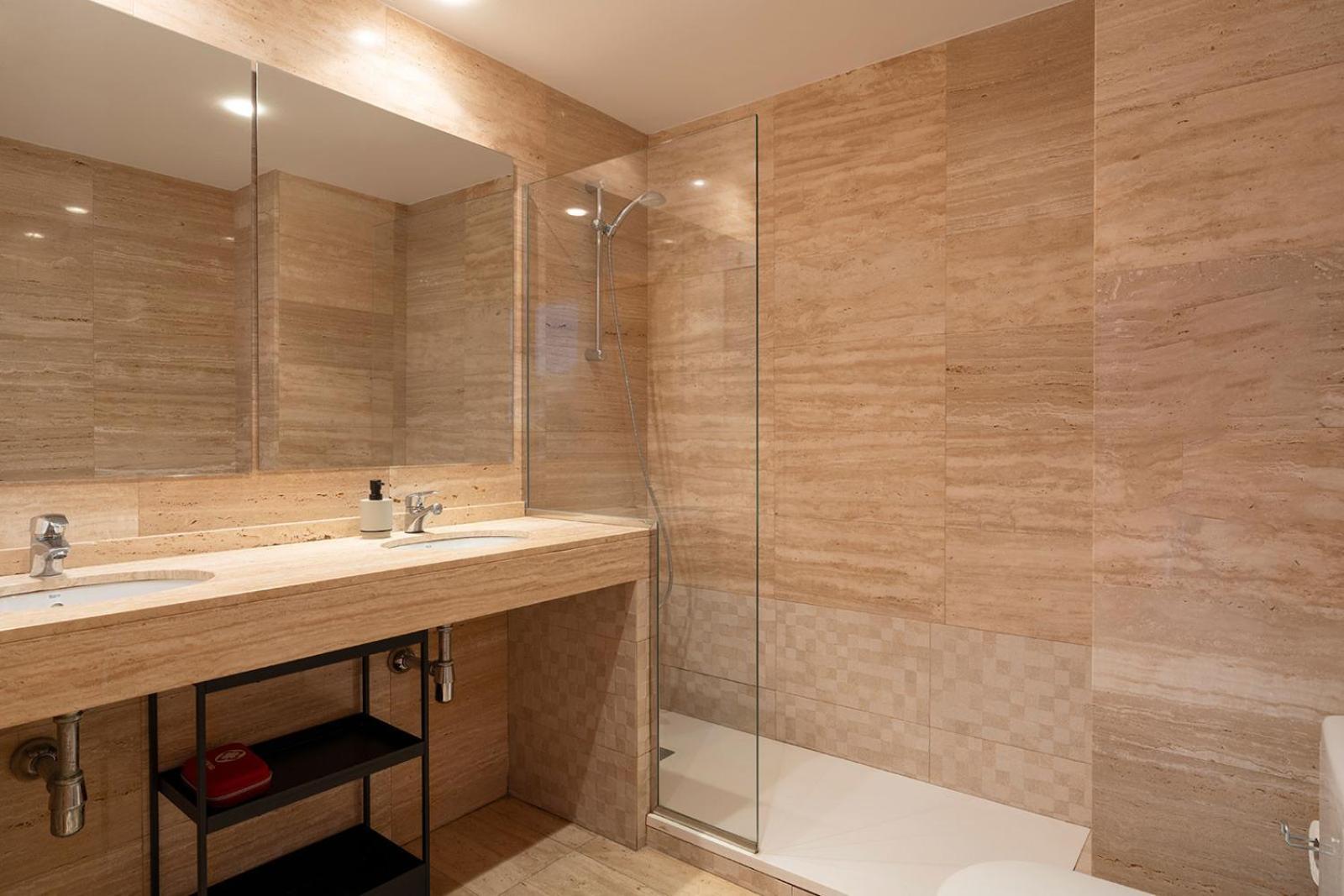 ברצלונה Modern Apartment Near Pl. Espana מראה חיצוני תמונה